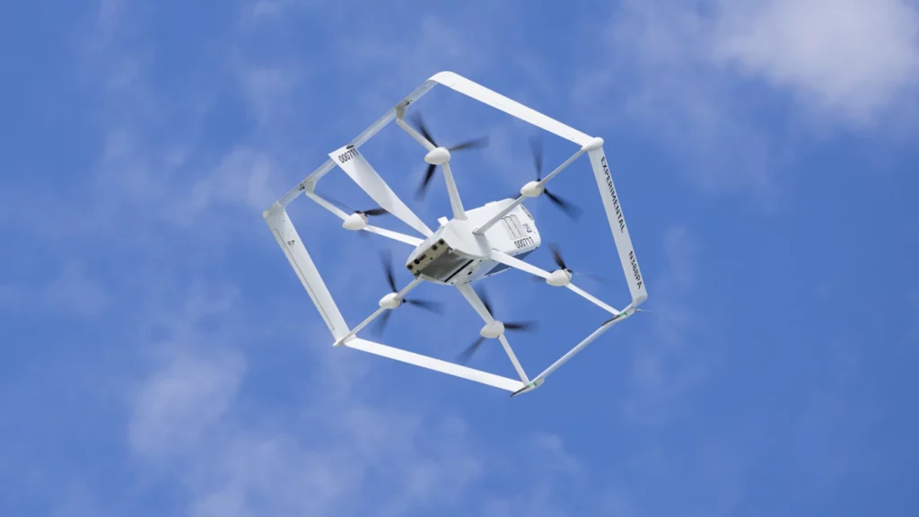 Drone "AMAZON prime air" Livraison en marche